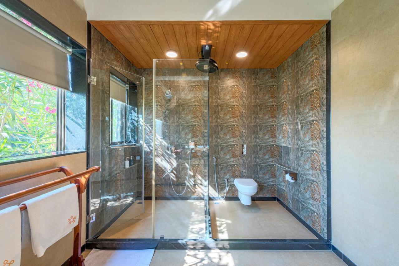 Saffronstays Althea - 4 Brd Veg Only Villa In Pawna With Jacuzzi In Every Room Lonavala Exterior photo
